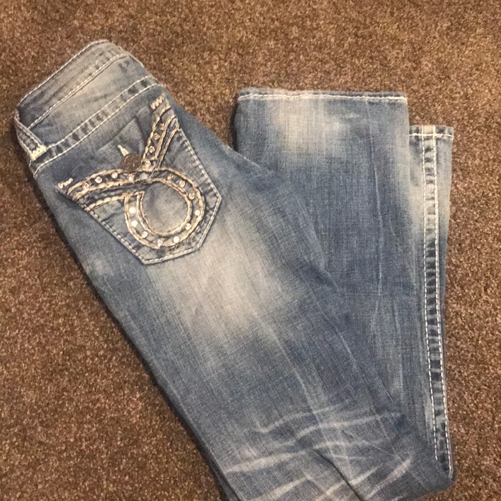 Buckle jeans